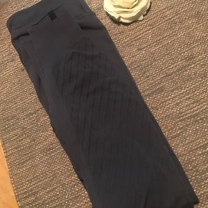 •LULULEMON LEGGINGS•